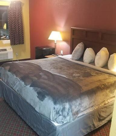 Hotel 2 Queens Beds Hotel Room 127 Stillwater Eksteriør billede